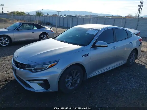 5XXGT4L35LG400335 2020 KIA OPTIMA - Image 2