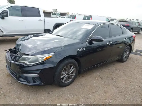5XXGT4L35LG401307 2020 KIA OPTIMA - Image 2