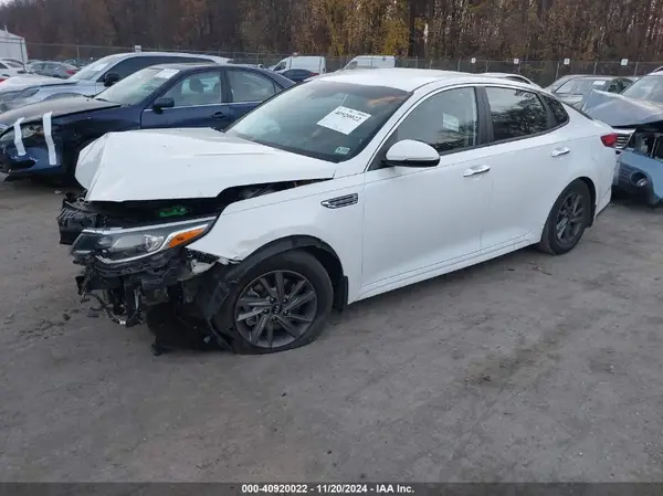 5XXGT4L35LG402764 2020 KIA OPTIMA - Image 2