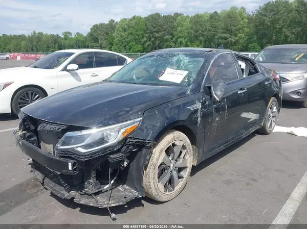 5XXGT4L35LG404529 2020 KIA OPTIMA - Image 2