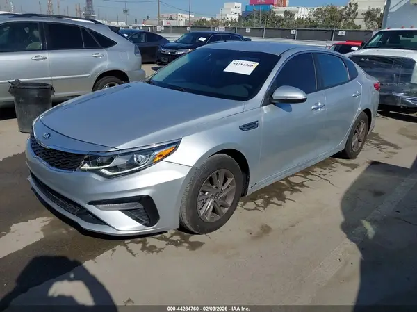 5XXGT4L35LG407415 2020 KIA OPTIMA - Image 2