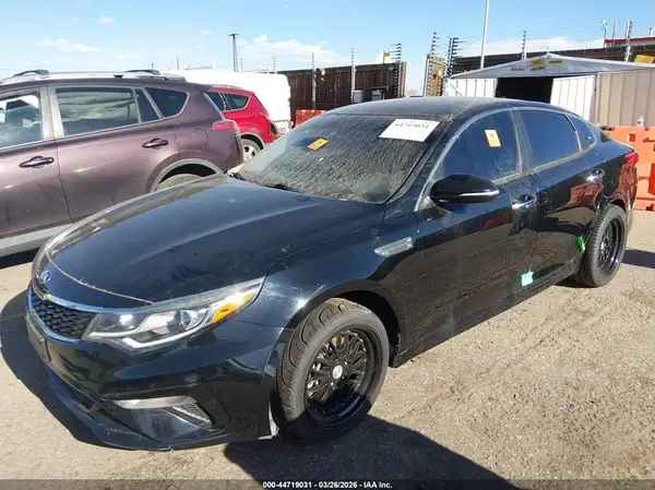 5XXGT4L35LG411612 2020 KIA OPTIMA - Image 2