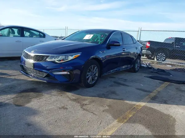 5XXGT4L35LG412484 2020 KIA OPTIMA - Image 2