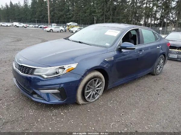 5XXGT4L35LG414106 2020 KIA OPTIMA - Image 2