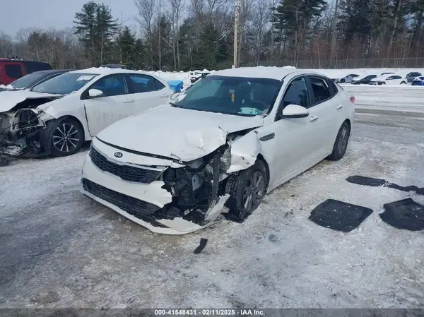 5XXGT4L35LG415255 2020 KIA OPTIMA - Image 2