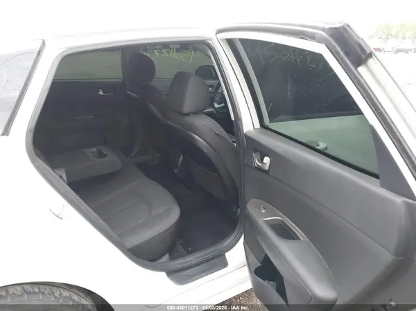 5XXGT4L35LG415739 2020 KIA OPTIMA - Image 8