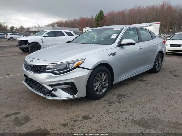 5XXGT4L35LG415742 2020 KIA OPTIMA - Image 2