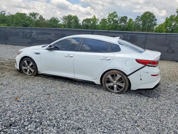 5XXGT4L35LG417023 2020 KIA OPTIMA - Image 2