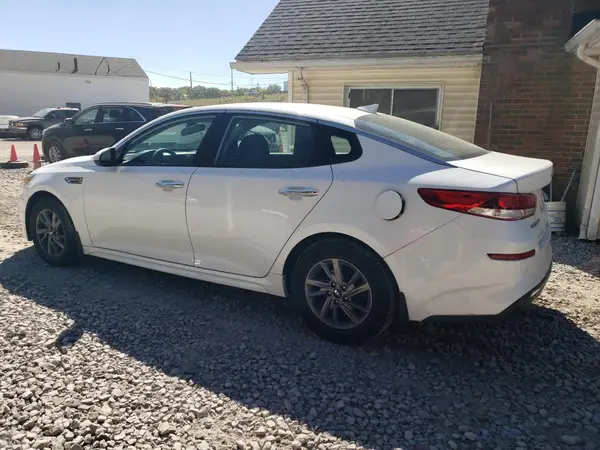 5XXGT4L35LG419337 2020 KIA OPTIMA - Image 2