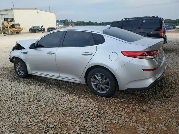 5XXGT4L35LG420245 2020 KIA OPTIMA - Image 2