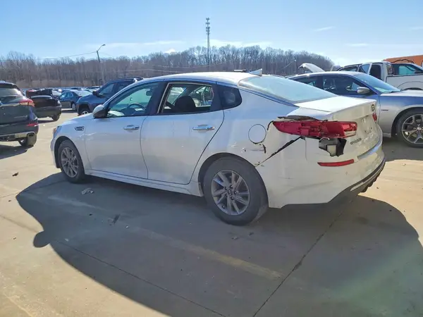 5XXGT4L35LG420617 2020 KIA OPTIMA - Image 2