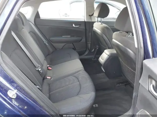 5XXGT4L35LG421427 2020 KIA OPTIMA - Image 8