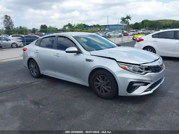 5XXGT4L35LG425140 2020 KIA OPTIMA - Image 1