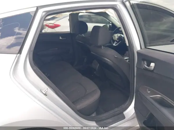 5XXGT4L35LG425140 2020 KIA OPTIMA - Image 8