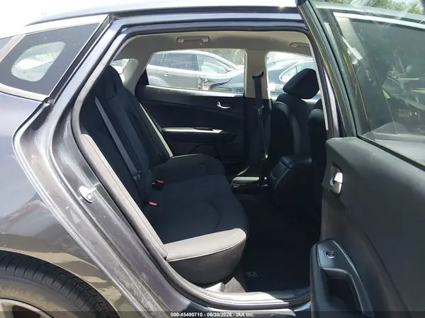 5XXGT4L35LG426367 2020 KIA OPTIMA - Image 8