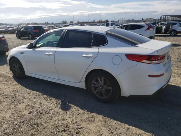 5XXGT4L35LG428426 2020 KIA OPTIMA - Image 2