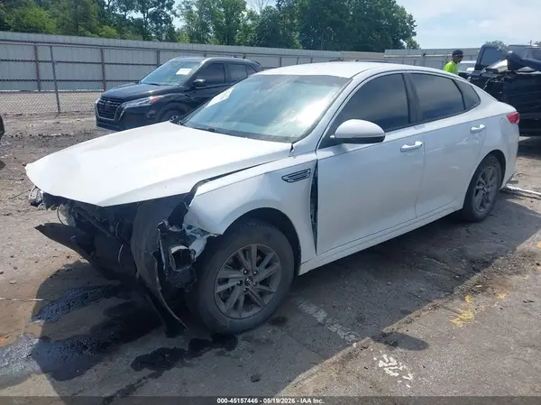 5XXGT4L35LG430743 2020 KIA OPTIMA - Image 2