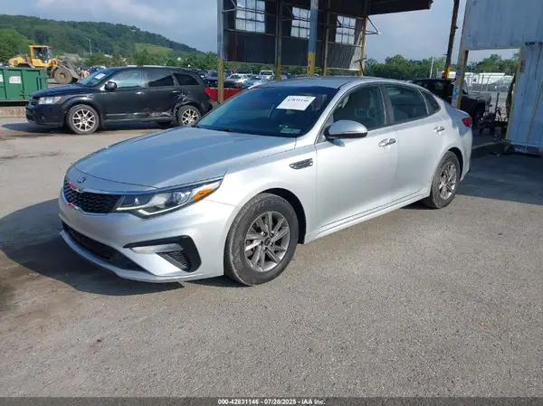 5XXGT4L35LG432749 2020 KIA OPTIMA - Image 2