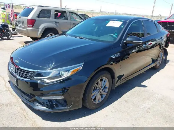 5XXGT4L35LG434646 2020 KIA OPTIMA - Image 2