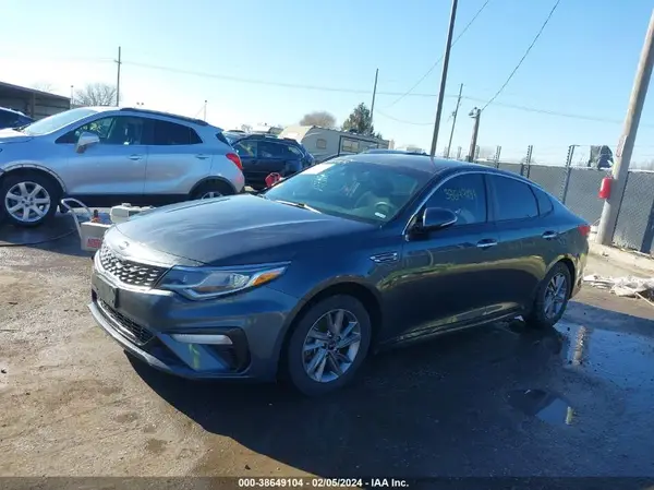 5XXGT4L35LG435361 2020 KIA OPTIMA - Image 2