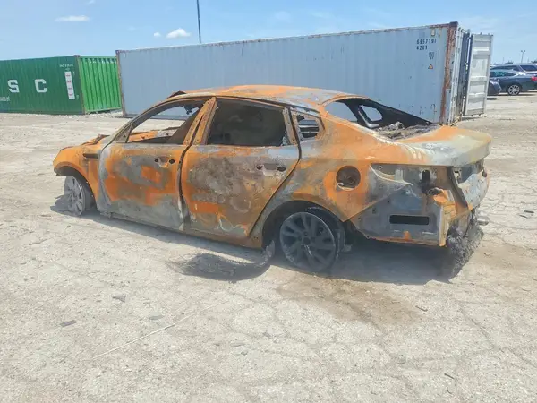 5XXGT4L35LG435778 2020 KIA OPTIMA - Image 2
