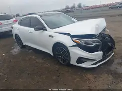 5XXGT4L35LG440298 2020 KIA OPTIMA