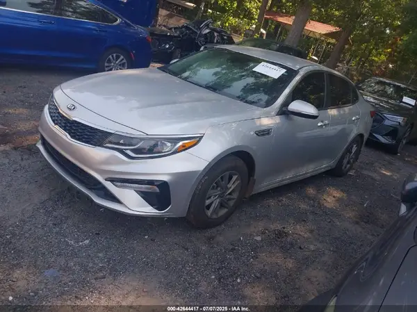 5XXGT4L35LG446960 2020 KIA OPTIMA - Image 2