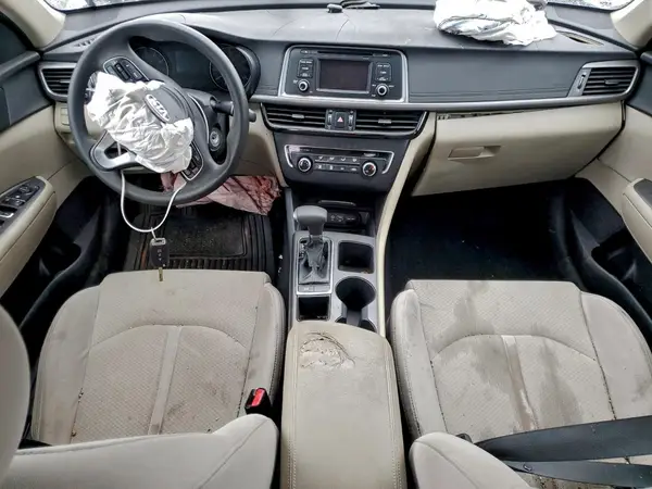5XXGT4L36GG006008 2016 KIA OPTIMA - Image 8