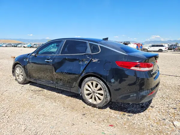 5XXGT4L36GG009619 2016 KIA OPTIMA - Image 2