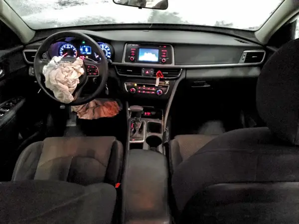 5XXGT4L36GG009958 2016 KIA OPTIMA - Image 8