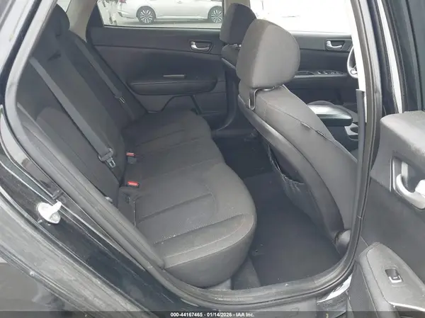 5XXGT4L36GG015386 2016 KIA OPTIMA - Image 8