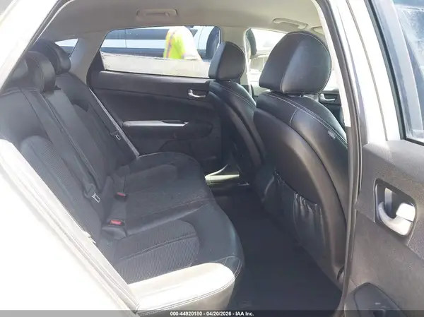 5XXGT4L36GG019129 2016 KIA OPTIMA - Image 8