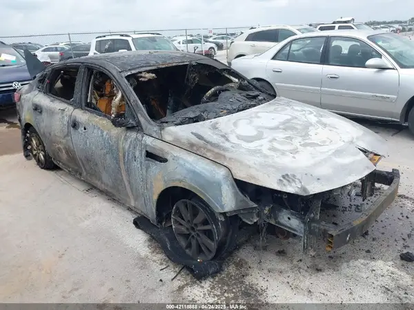 5XXGT4L36GG027599 2016 KIA OPTIMA - Image 1