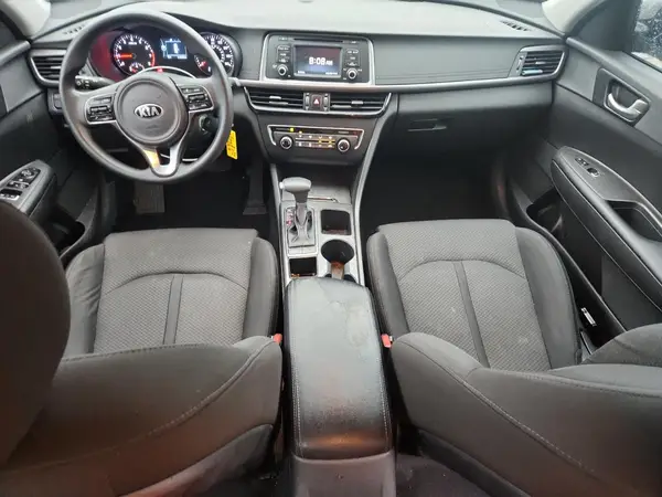 5XXGT4L36GG028591 2016 KIA OPTIMA - Image 8