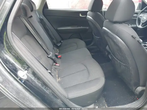 5XXGT4L36GG034522 2016 KIA OPTIMA - Image 8
