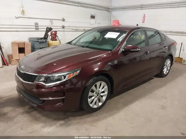 5XXGT4L36GG036318 2016 KIA OPTIMA - Image 2