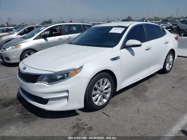 5XXGT4L36GG047710 2016 KIA OPTIMA - Image 2