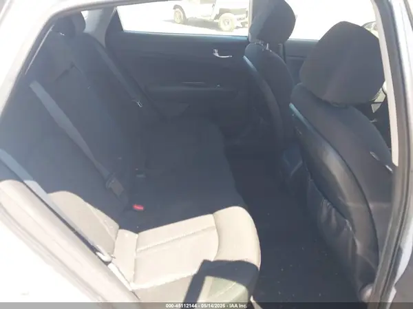 5XXGT4L36GG056861 2016 KIA OPTIMA - Image 8