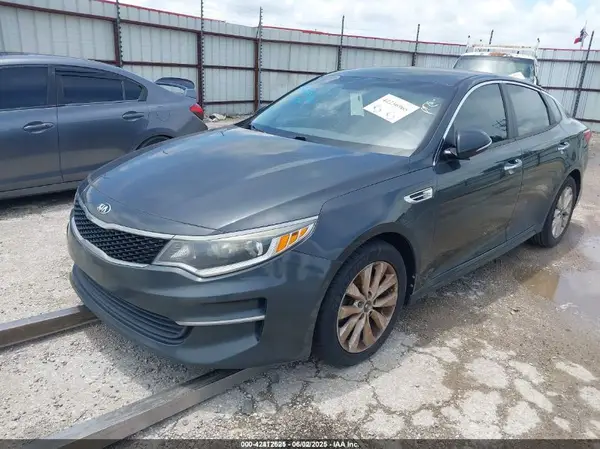 5XXGT4L36GG063227 2016 KIA OPTIMA - Image 2