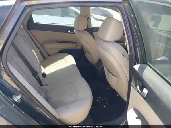 5XXGT4L36GG063227 2016 KIA OPTIMA - Image 8