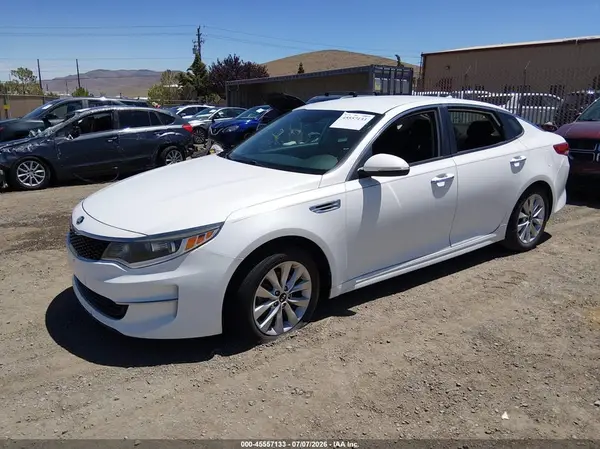 5XXGT4L36GG064393 2016 KIA OPTIMA - Image 2