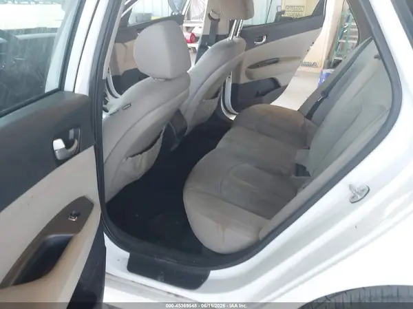 5XXGT4L36GG064457 2016 KIA OPTIMA - Image 8