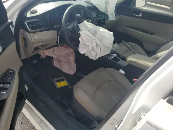 5XXGT4L36GG069531 2016 KIA OPTIMA - Image 8