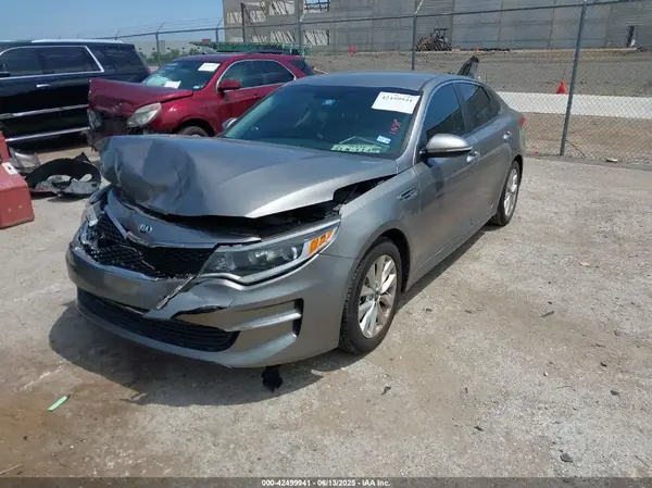 5XXGT4L36GG072722 2016 KIA OPTIMA - Image 2
