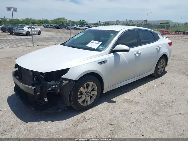 5XXGT4L36GG080688 2016 KIA OPTIMA - Image 2