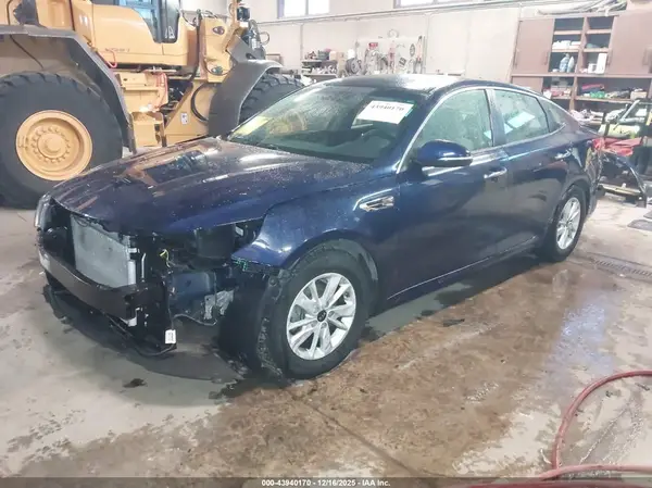 5XXGT4L36GG083610 2016 KIA OPTIMA - Image 2