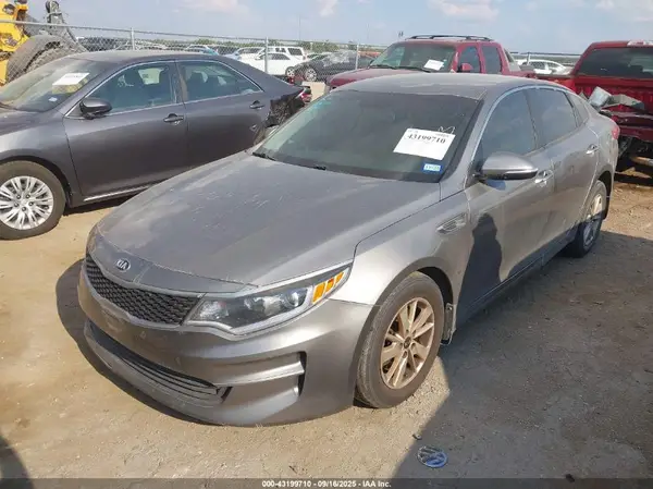 5XXGT4L36GG088113 2016 KIA OPTIMA - Image 2