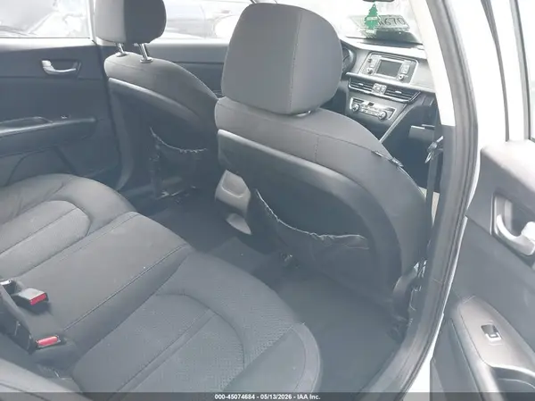 5XXGT4L36GG095062 2016 KIA OPTIMA - Image 8