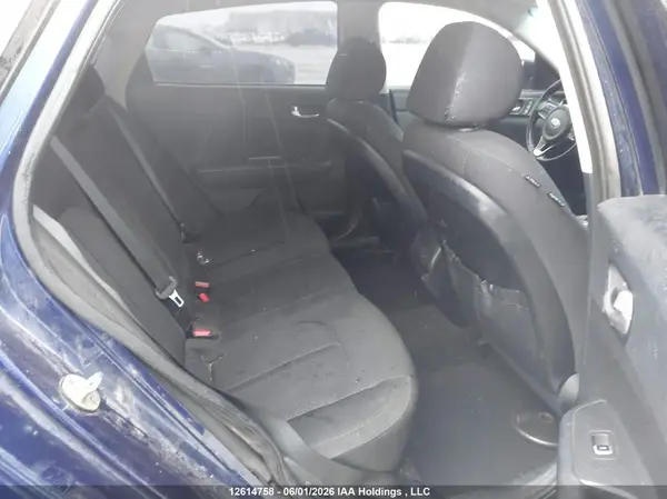 5XXGT4L36GG097930 2016 KIA OPTIMA - Image 8