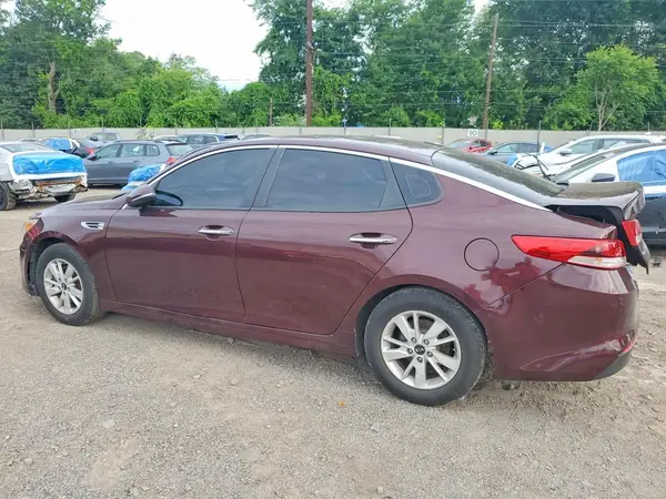 5XXGT4L36GG107307 2016 KIA OPTIMA - Image 2